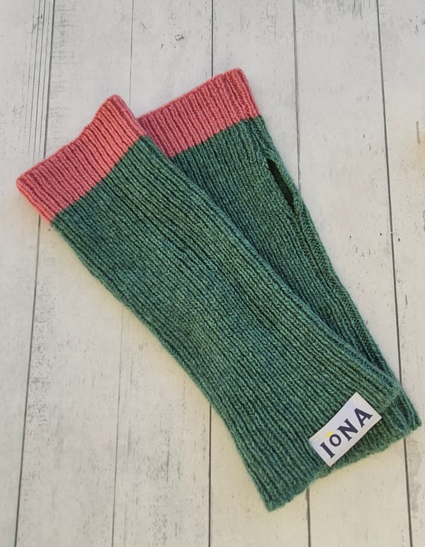 Ribbed Wrist warmers