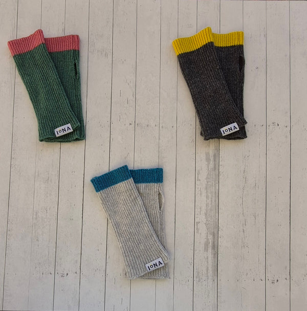 Ribbed Wrist warmers