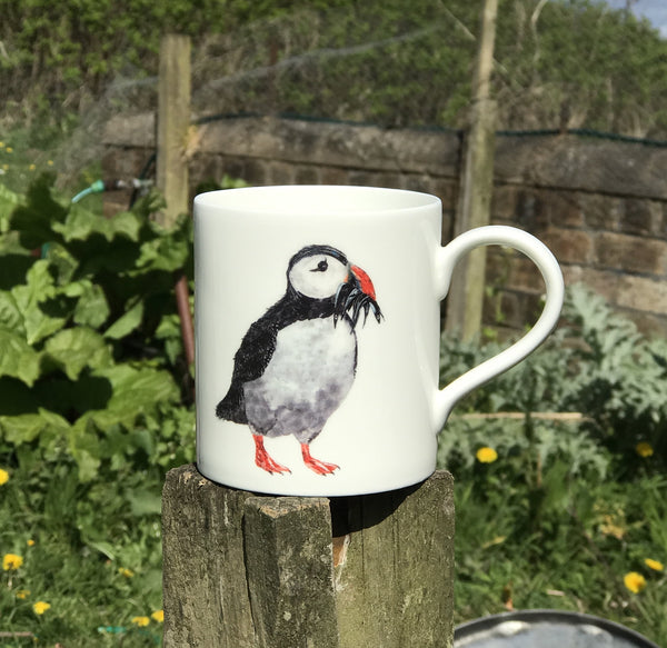 Pop mug - Puffin with fish