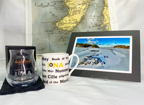 The Iona lover gift collection