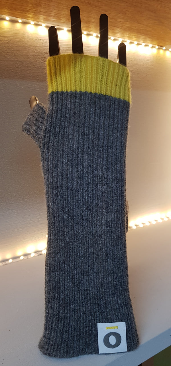 St Columba Iona Scottish lambswool knitted wrist warmers gloves mittens ribbed charcoal yellow